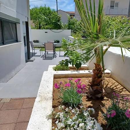 Lunaris Apartment Zadar