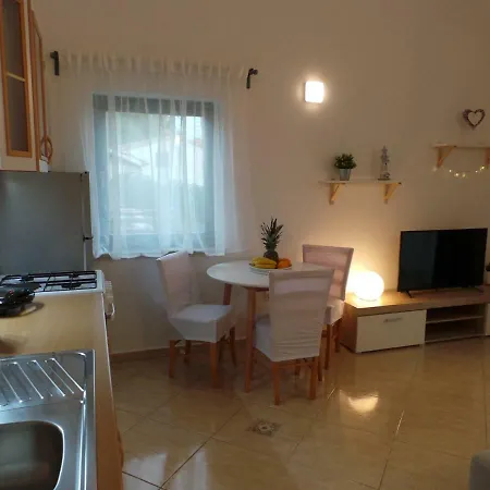Apartment Lunaris Zadar